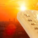 People walking under hot sun in Kerala during severe heat wave conditions