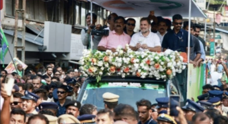 Rahul Gandhi Campaigns in Alappuzha
