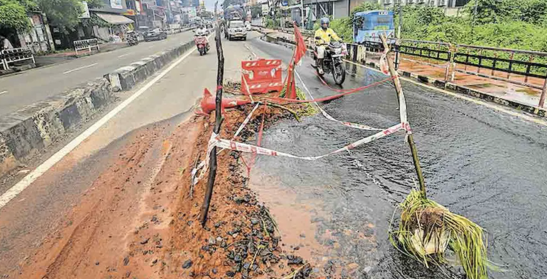 hrissur-road-neglect