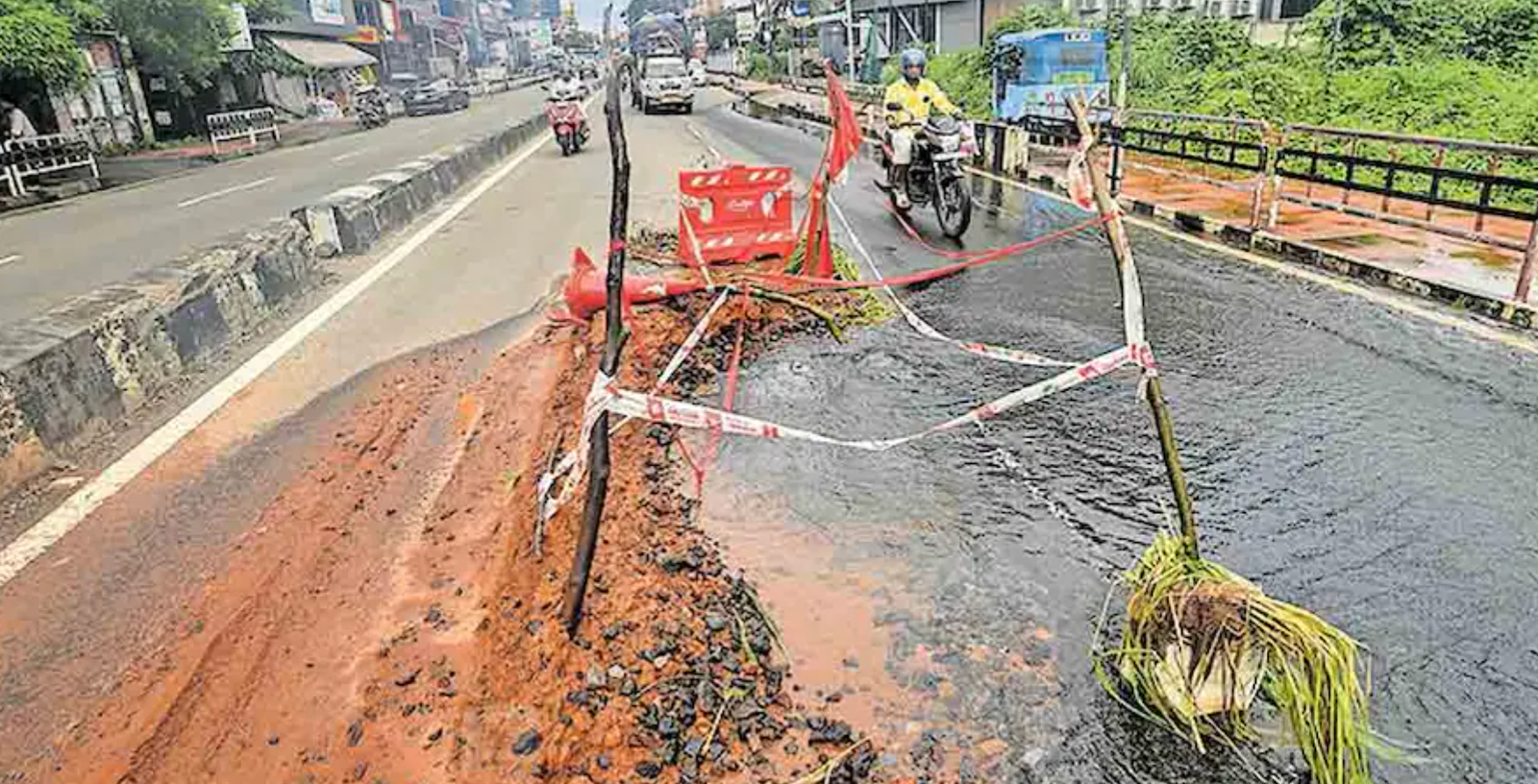 hrissur-road-neglect