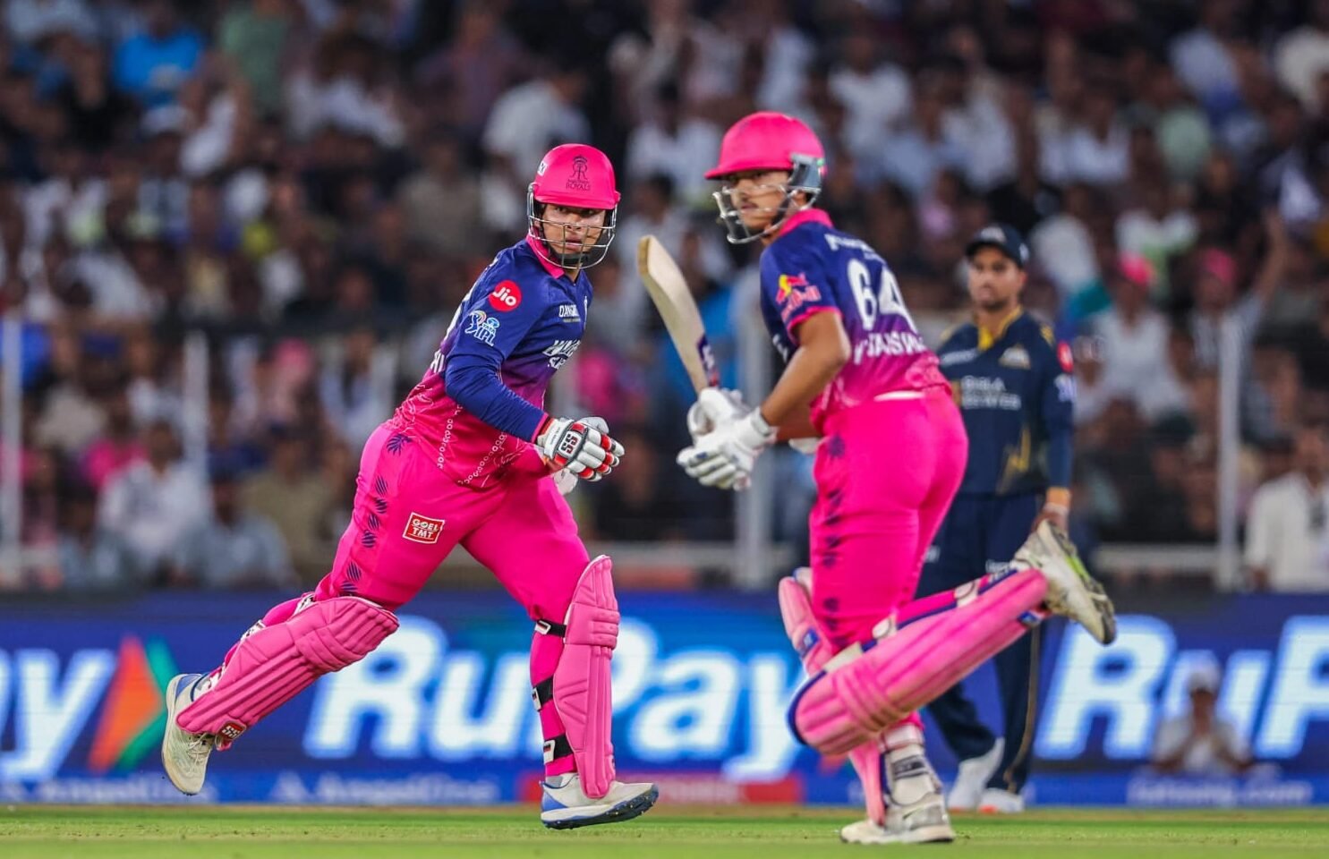 RR Crush MI: Huge Win!