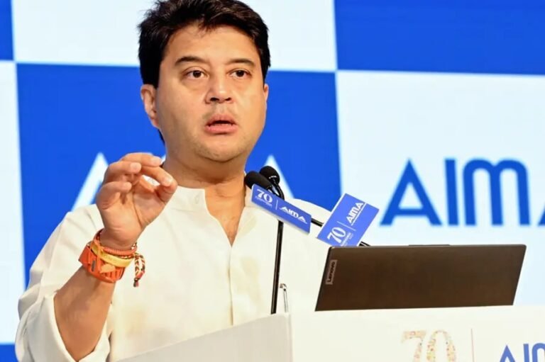 Jyotiraditya Scindia speaks about handling extreme summer heat without using air conditioner