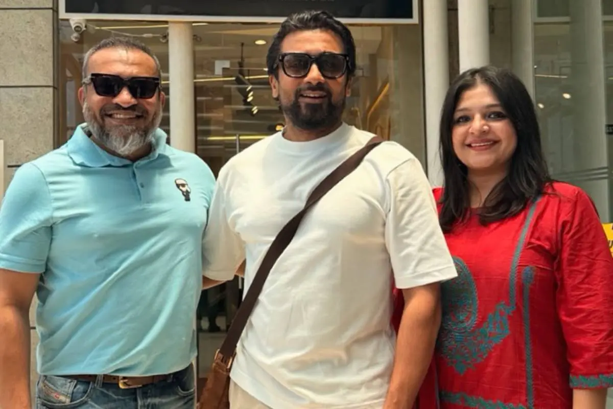 Soubin Shahir meeting actor Suriya with Jamia Zaheer