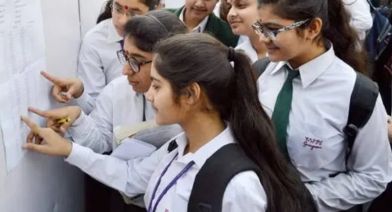 CBSE Class12 Results success in Trivandrum region