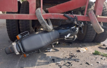 Kalamassery Accident Case involving scooter and lorry