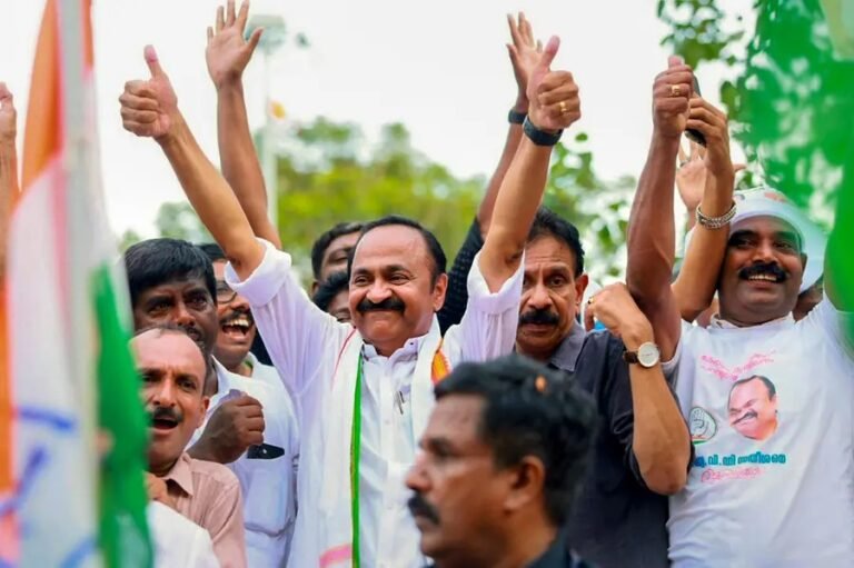 UDF leaders celebrating massive victory in Kerala election results 2026