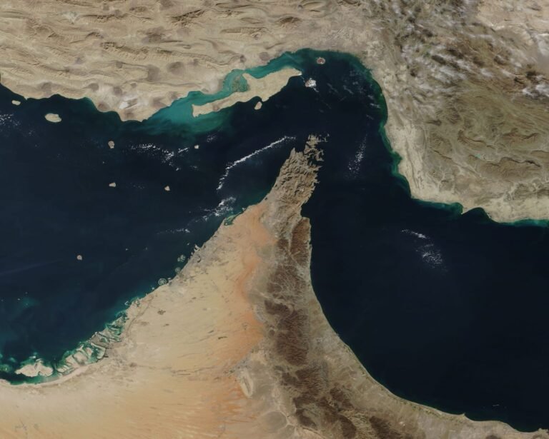Hormuz Strait Sanctions and US warning to Oman