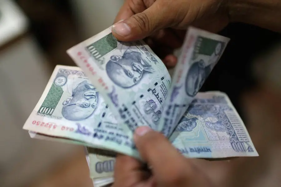 Indian rupee value falling against US dollar