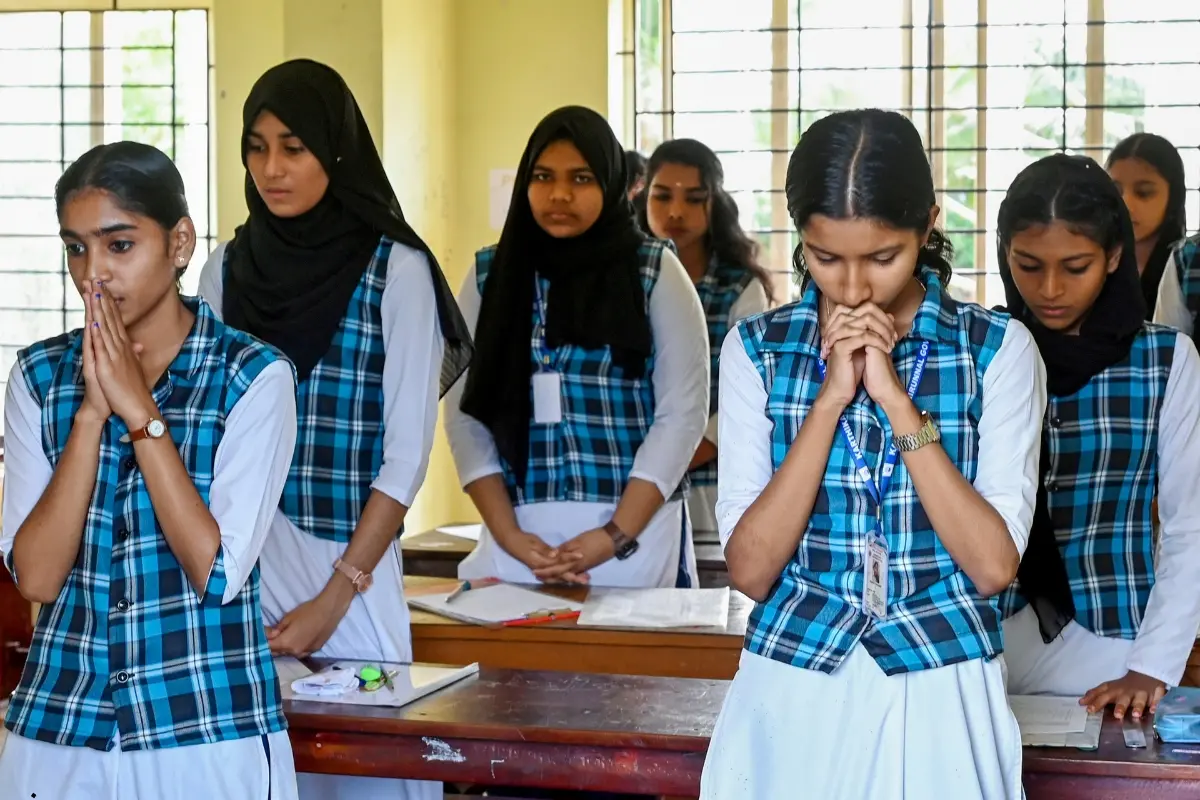 SSLC Girls Success students celebrating results