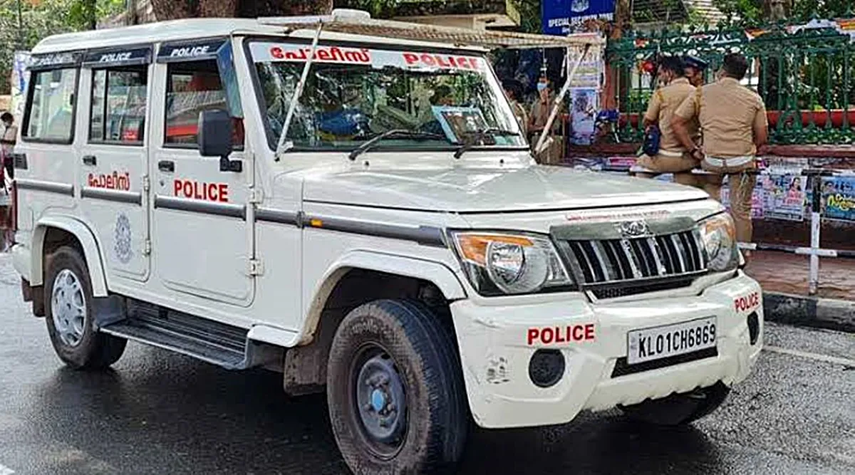 Vigilance Raid Kerala at Kuruppumpady CI quarters during surprise inspection