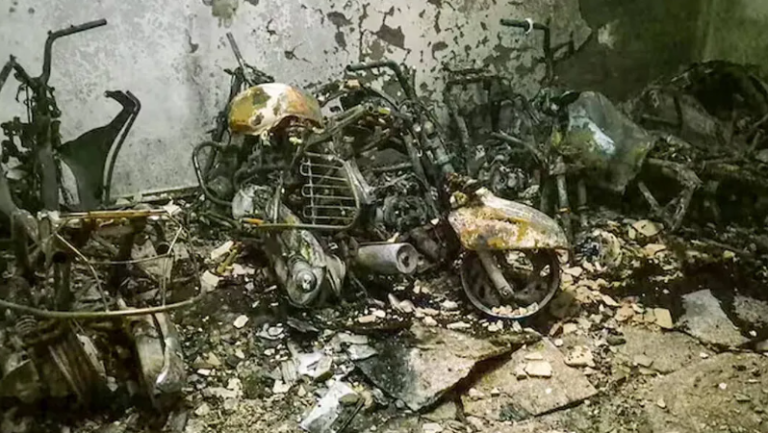 Govindpuri Fire Murder investigation scene