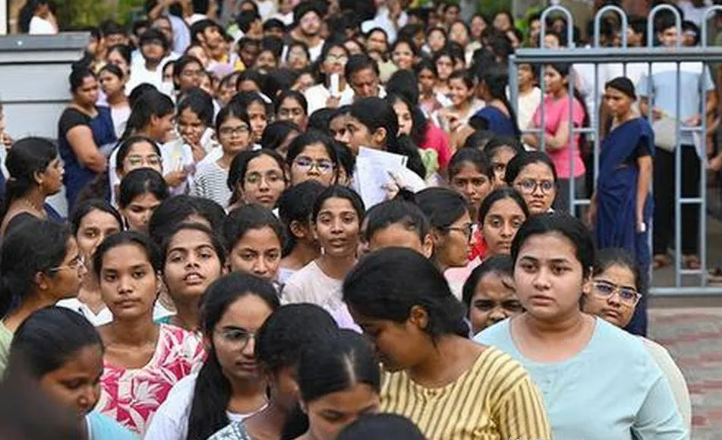 NEET Re Exam Protest by medical students against restrictions during re examination