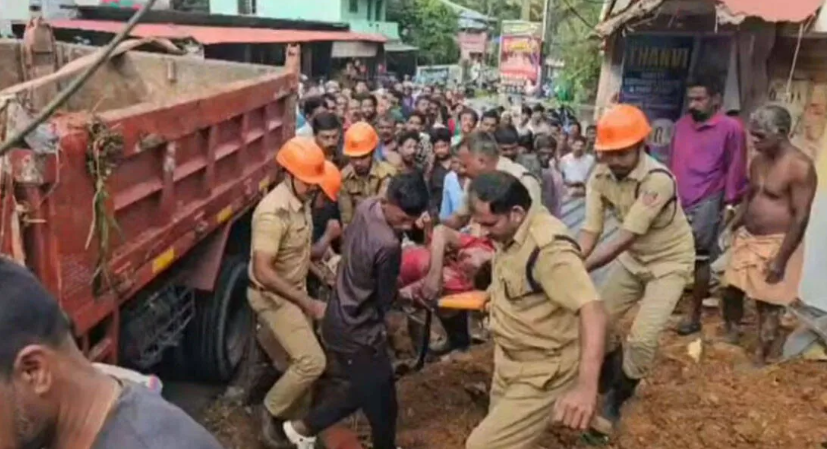 Kottarakkara Tipper Accident at bus stop in Kollam causing multiple casualties