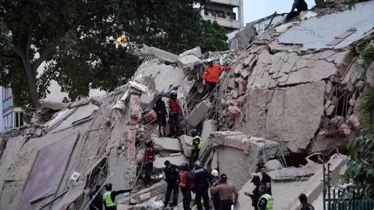 Venezuela Twin Earthquake damage reported in Caracas after powerful back-to-back quakes
