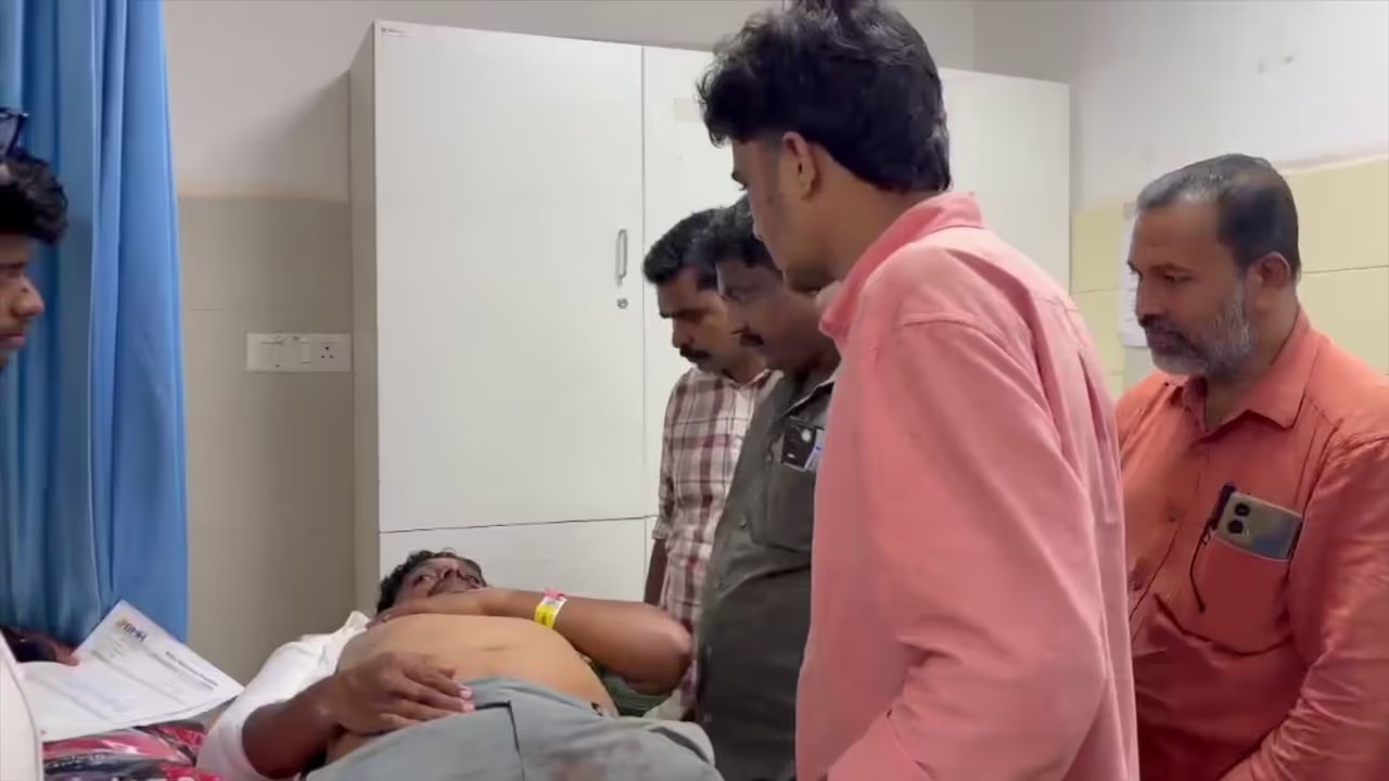 DYFI Protest Bus Incident involving private bus and injured DYFI leader in Kerala