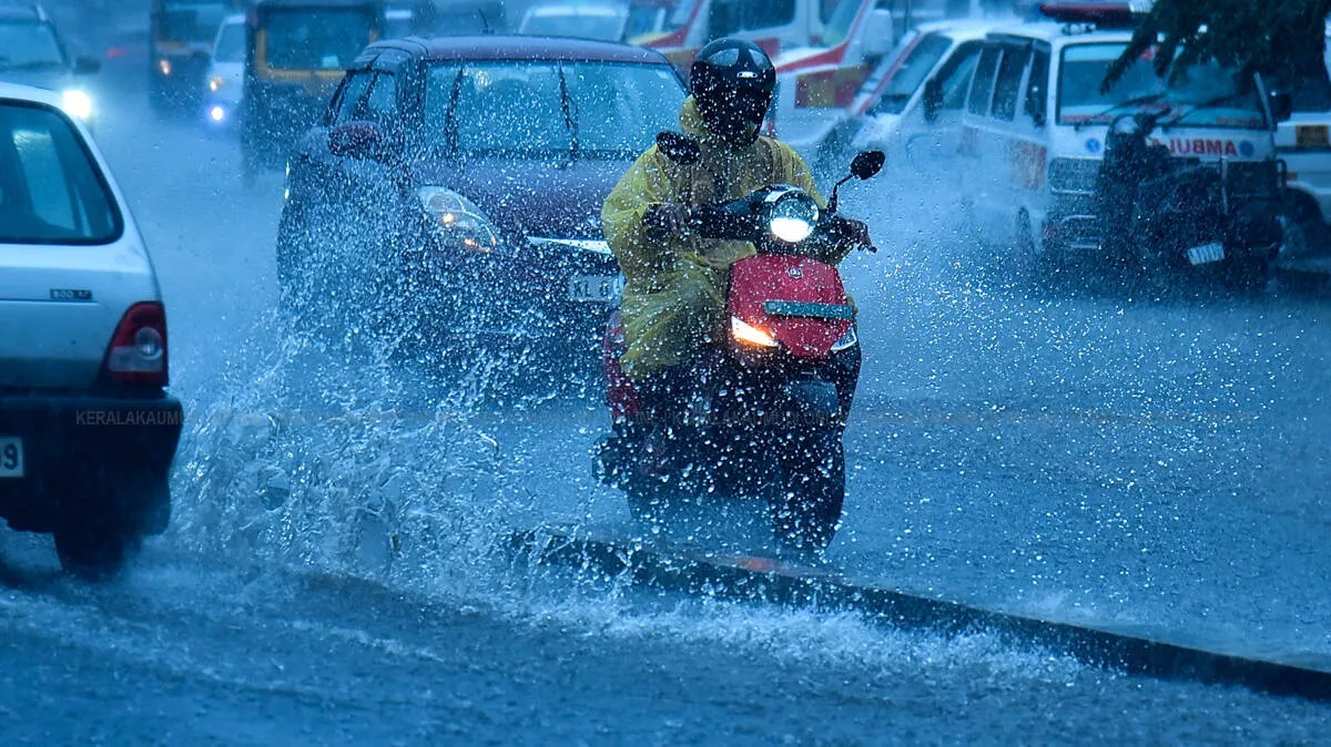 Kerala Rain Alert with orange alert warning and heavy rainfall across Kerala districts