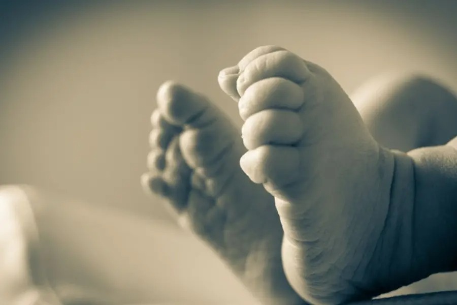 Newborn Abandonment Case reported near Kundannoor in Kochi involving newborn baby rescue