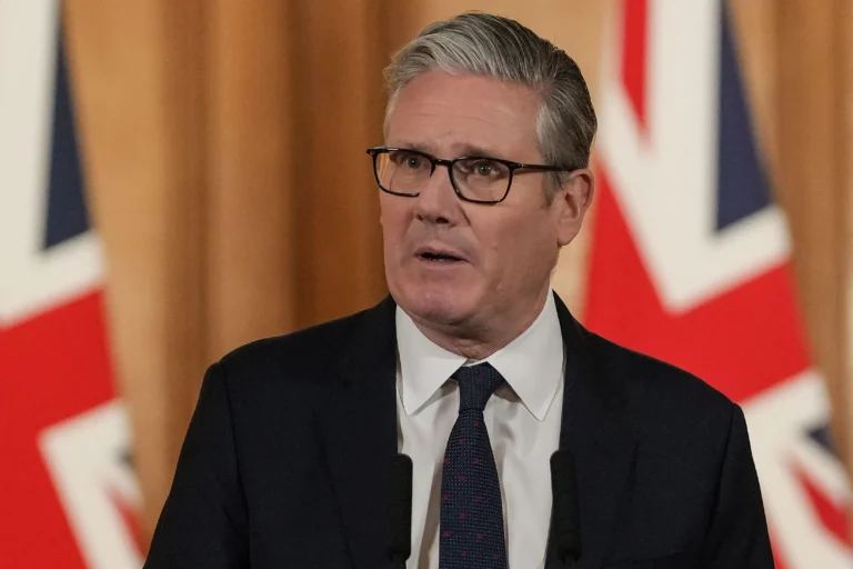 UK Social Media Ban announcement for children under 16 by Prime Minister Keir Starmer