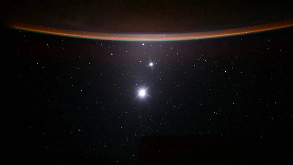 Cosmic Kiss Phenomenon of Jupiter and Venus