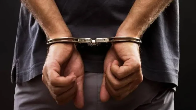 Perinthalmanna Prison Escape involving remand accused escaping from sub jail premises