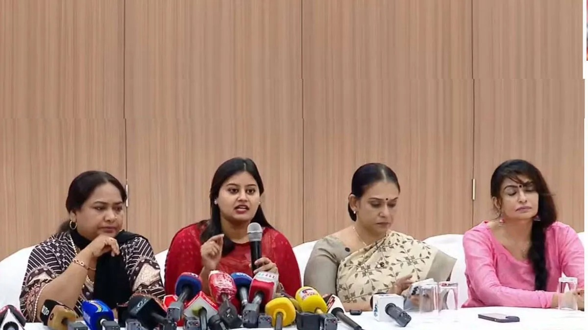 AMMA Controversy press conference featuring Ansiba Hassan and Maala Parvathi