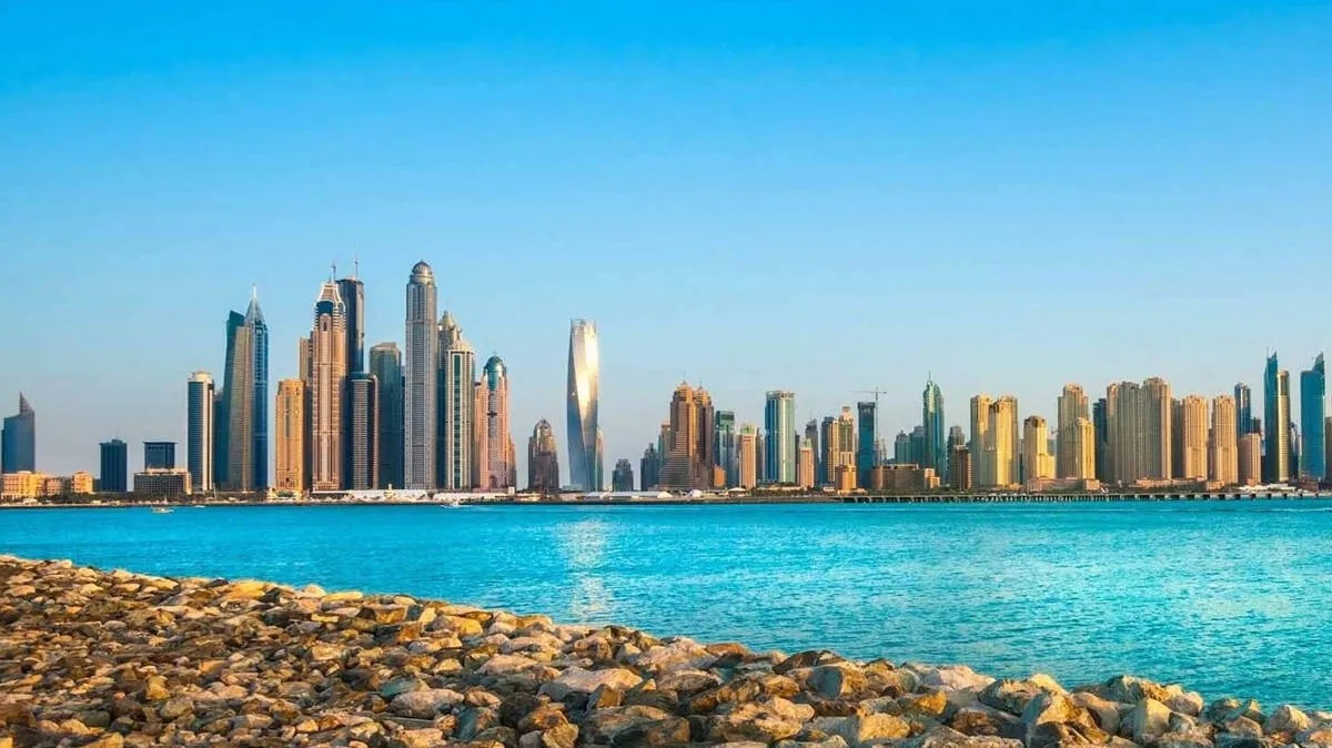 UAE Job Market Decline affecting Gulf job opportunities for expatriates