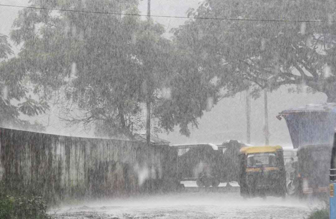 Kerala Rain Alert with yellow alert and relief camps in Wayanad
