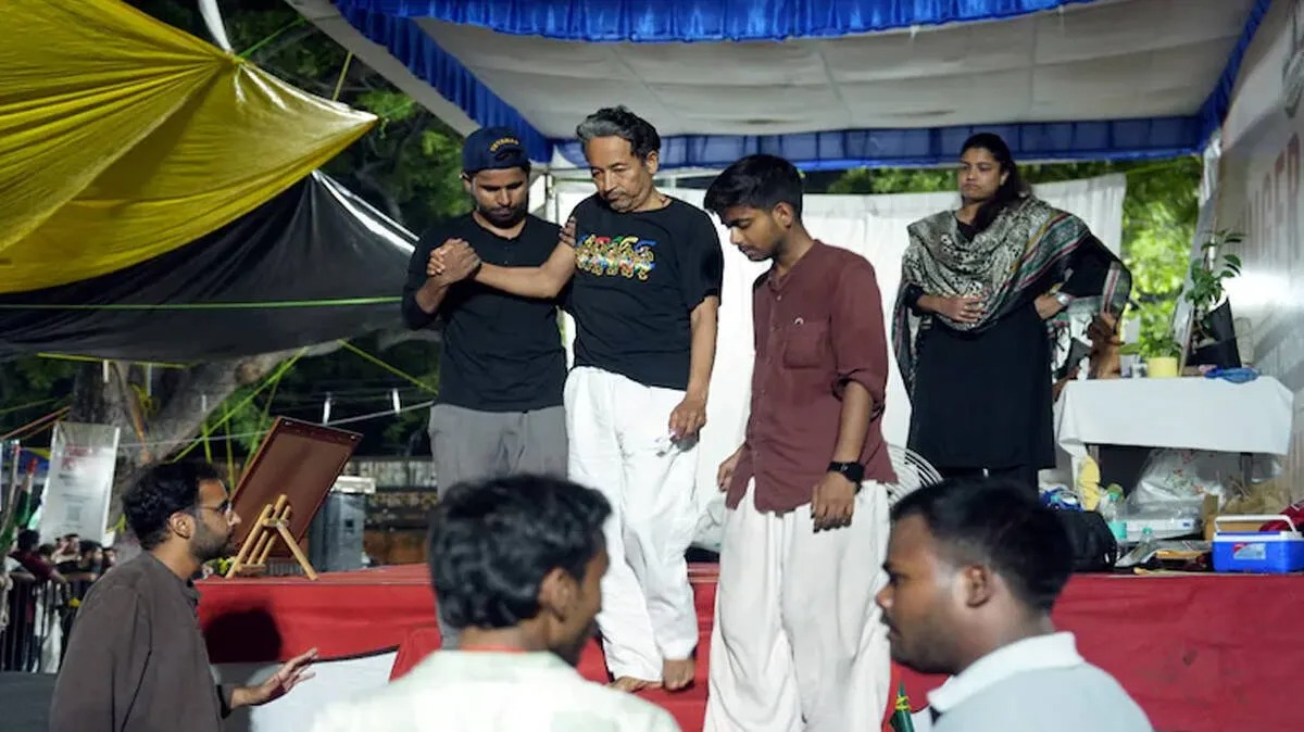 Sonam Wangchuk Protest at Jantar Mantar leading to hospital transfer