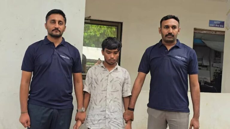 AI Cyber Fraud investigation involving fake mobile apps and cyber scam