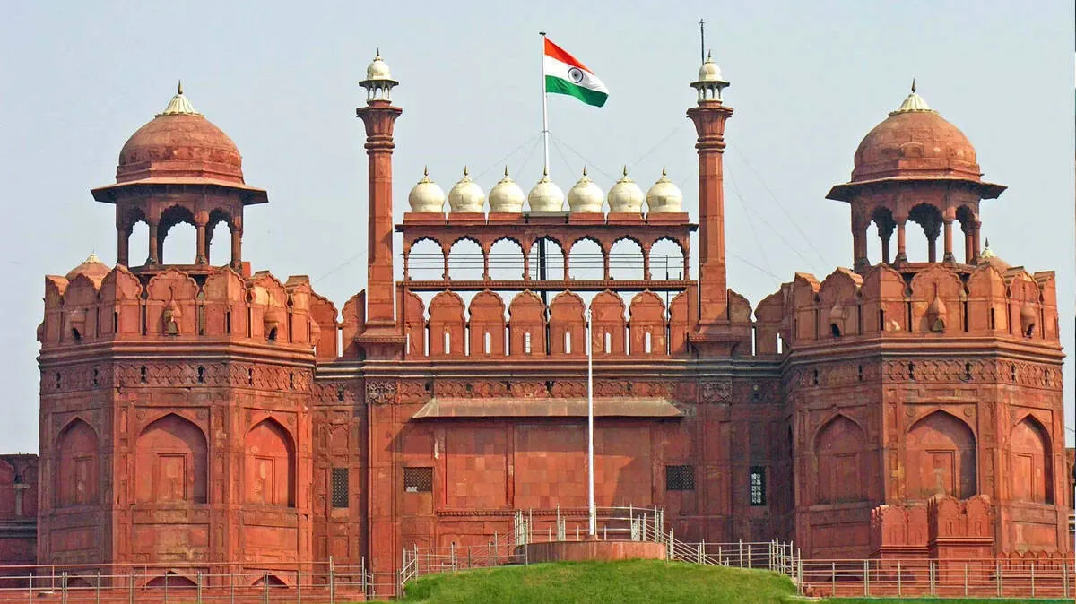 Red Fort Bomb Threat security search conducted by Delhi Police